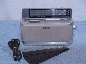  SONY ICF-A100V（S）TV（1ch-12ch）／FM／AM PLLシンセサイザーポータブルラジオ（シルバー）地域別局名表示カード（14枚）管理 21032430