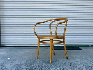 AIDEC取扱『ヴィエナチェア コルビュジエ チェア』DREVOUNIA チェコスロバキア製 THONET 209トーネット 曲げ木 ベントウッドチェア ラタン 