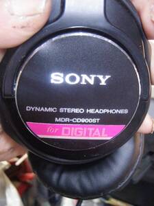 SONY MDR-CD900ST 新品互換イヤーパッド交換済　音出確認済 モニターヘッドホン 205