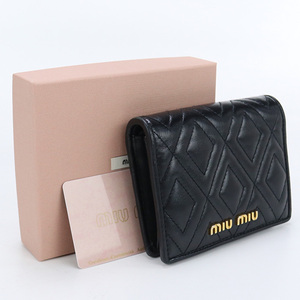 中古良品 MIUMIUOUTLET レザー折り財布 5MV204 2D2Y F0002 ブラック ランク：A us-2