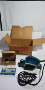 管M4(保管良品、即発送)makita/マキタ/電気カンナ/モデル1900B/電動工具　附属品有