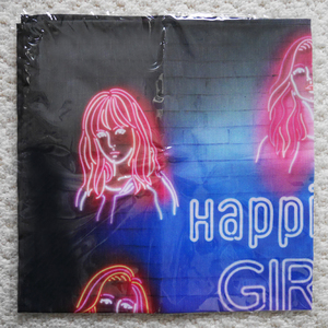 【新品・未開封】　E-girls　Happiness LIVE TOUR 2016 GIRLZ N’ EFFECT バンダナ （大判ハンカチ）