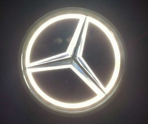 メルセデスベンツ MERCEDES BENZ 光る スターマーク LED リア エンブレムW463W169W163W164W176W203W245W246R230R231R170W204W221W222W168