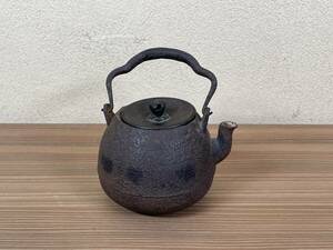 【煎茶道具】初品 小さな鉄瓶 龍文堂造 ミニ鉄瓶 唐物 中国美術 中国古玩