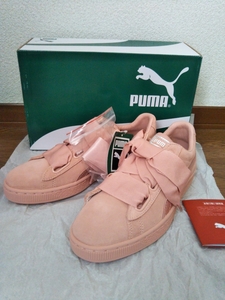 新品タグ付き PUMA スウェード ハート EP ウィメンズ 24.5cm スニーカー 靴