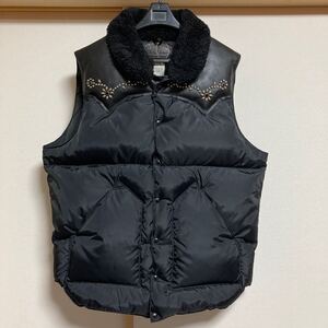 【極美品】Rocky Mountain Featherbed×HTC CHRISTY ロッキーマウンテン×エイチティーシー クリスティ ダウンベスト ブラック サイズ40 