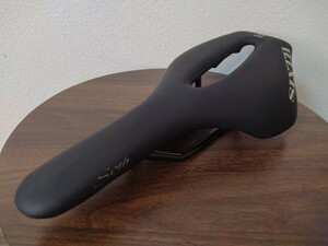 サドル SIXTHcomponentsSeth Saddle シックスコンポーネンツ セス サドル 自転車 パーツ 軽量 ストリート スタイル