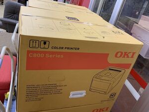 ⑧新品未開封　ＯＫＩ　カラーLED　レーザープリンター　C824DN　2024年製　直接引取歓迎