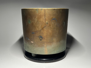 【瑞】銅製　富士山彫刻　銀象嵌　火鉢
