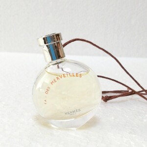 エルメス　オーデ　メルヴェイユ　オードトワレ　ネックレス形　ミニ香水　オーデメルヴィイユ　HERMES EAU DES MERVEILLES 送料無料