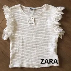 タグ付き　ZARA レースの袖口がかわいい　ノースリーブニット