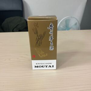 【645】貴州茅台酒　マオタイ酒　500ml 53% 