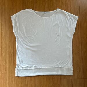 ユニクロ　半袖 カットソー Tシャツ ホワイト M