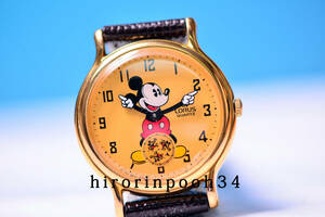 即決　ディズニー　パイアイ　 ミッキーマウス　 60周年 　クォーツ腕時計　　LORUS　　SEIKO