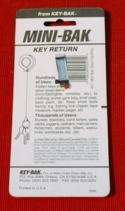 ＃51　KEY-PAK Mini-Bak　”Key-Return”　強力ナイロンコード（77cm)先端にKey Ring 付　Color:Gray　Made in USA