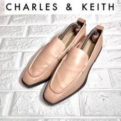 【ほぼ未使用】CHARLES&KEITH ピンク ローファー レザーシューズ