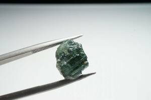 天然ブルーグリーントルマリン原石35年前の未使用蔵出し品！5.0ct