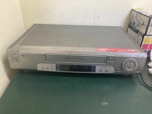 N SONY ソニー　VIDEO CASSETTE RECORDER SLV-R100 VHS ビデオカセットレコーダー　ラジオ