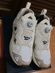 [リーボック] 26.5㎝ インスタポンプフューリー/Instapump Fury 95アラバスター/100010000　現行19,800円販売モデル　未使用！