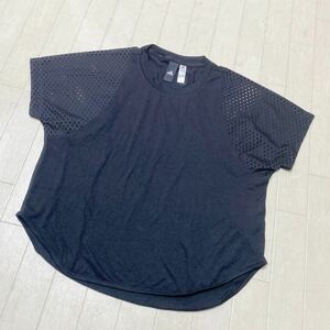 3915☆ adidas アデダス トップス 半袖Tシャツ 半袖カットソー カジュアル スポーツ レディース L ブラック