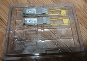 【Cisco純正】QSFP wsp-q40glr4l【2 個セット】