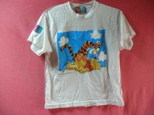 ＵＳＥＤ キッズ くまのプーさん Ｔシャツ サイズ約１２０位 白系