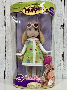 2006 マペッツ ミスピギー フィギュア The Muppets Miss Piggy マペット マペットショー カーミット ジムヘンソン ポーセリン ドール