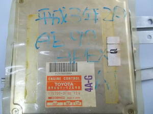 TOYOTA　エンジンECU　89661-12690　４AG　AE92