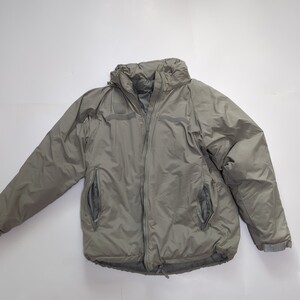 ☆米軍実物　PRIMALOFT　プリマロフトジャケット　Мサイズ　ミリタリー　TACTICAL　コンバット　防寒　スノーモービル　スキー　スノボ　