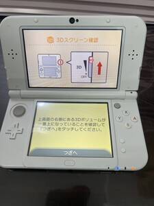 BB004　通電OK　Nintendo（任天堂）New ニンテンドー3DS LL RED-001　CARR