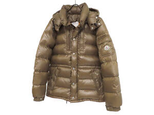 25274 美品 MONCLER モンクレール ロゴ釦 ジップアップ フーデッド 脱着式フード ダウンジャケット ダウンコート size2 カーキ メンズ 防寒