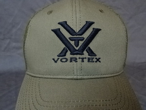 激レア USA購入 アメリカ企業モノ ライフルなど スコープメーカー【VORTEX OPTICS】ロゴ刺繍入り メッシュキャップ 中古良品