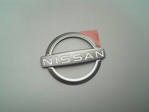 日産純正 新 NISSANロゴ CI エンブレム (小) T32 T31 エクストレイル Z51 Z50 ムラーノ J10 デュアリス J50 クロスオーバー P15 キックス