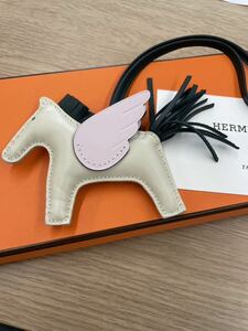 1円〜！エルメス HERMES ロデオペガサス　バッグチャーム　キーホルダー　U刻印　レザー製　クレ/ヴェールシプレ/モーヴペール　