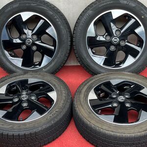 NISSAN 日産 ルークス 純正 14インチ×4.5＋46 PCD100/4穴 BRIDGESTONE BLIZZAK VRX2 165/65R14スタッドレスタイヤ付き4本セット。