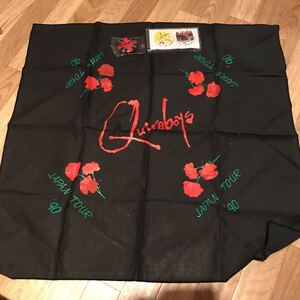 Quireboys 90JAPAN TOURの貴重なバンダナとバッジセット　入手困難