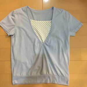 送料込み 授乳服 半袖 カットソー 水色×水玉サイズL 授乳トップス 産後体型カバーにも 送料無料