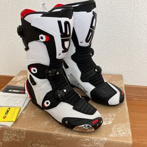 SIDI（シディ） MAG-1 AIR マグ1 エアー レーシングブーツ パンチングレザー仕様　サイズ43 美品