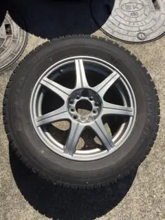 ホイール付きスタッドレスタイヤ 205/65R16 95Q