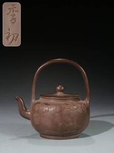 茶器 紫砂壷「楊季初」在銘 朱泥「泥絵提梁壺」急須常滑 茶壷 煎茶道具 唐物 時代物 古陶芸 長さ14cm、幅9.5cm、高さ14.2cm LB-8245