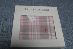 ■TRUSSARDI■トラサルディ■ガーゼ タオルハンカチ■未使用品■送料無料■