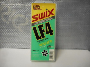 SWIX (スウィックス) 旧品 LF004-18 グリーン 180g 固形ワックス/フッ素低含有