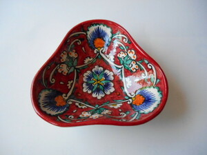 ウズベキスタン 陶器 小鉢 三角 ハンドメイド 009-1