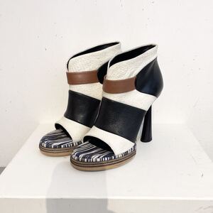 BALENCIAGA/sandal/white/black/ladies/バレンシアガ/サンダル/白色/黒色/レディース