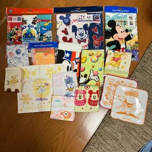 ディズニー ハンド タオル 《大量セット》 17点 新品未使用　おまけ付き　ミッキー　プーさん　ミニー