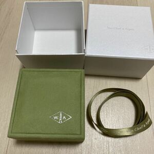 【空箱】ヴァンクリーフ＆アーペル Van Cleef&Arpels リングケース　指輪ケース　箱　リボン　美品　大