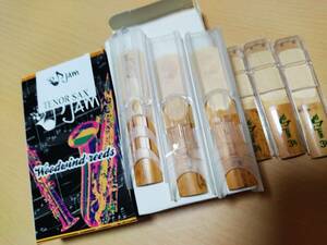 サックスリードSAX REED☆テナーRICO jazzセレクト3M×3枚☆テナーJamREED2.5×8枚☆アルトJamREED3.5×3枚☆アルト石森3×3枚計17枚セット