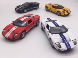 お得な4色コンプリートセット 1/36 2006 フォード GT Ford ミニカー レーシングカー スポーツカー アメ車