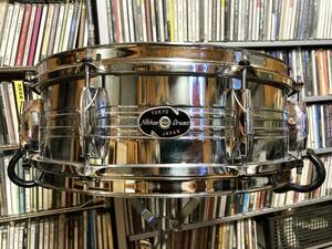 即決 《送料無料》 ニッカン スネア 国産ビンテージ 8テンション 14×5 VINTAGE GOOD CONDITION (Slingerland / Ludwig / Sonor)