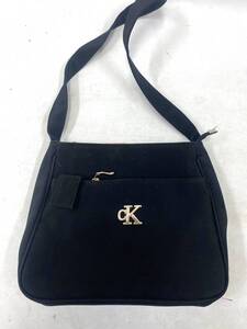 美品 Calvin Klein カルバンクライン ナイロン ショルダーバッグ 黒 ブラック ロゴ ot090104